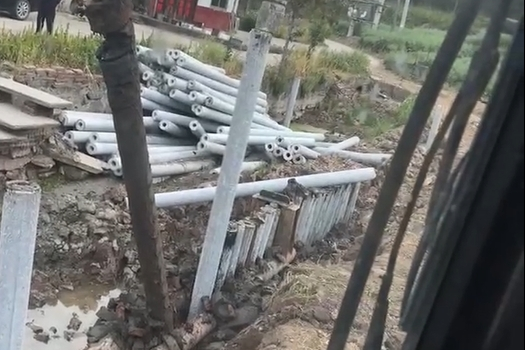 水泥樁批發(fā)廠家泓樺錦嘉-100根仿木樁施工大概需要多長時(shí)間能完成？